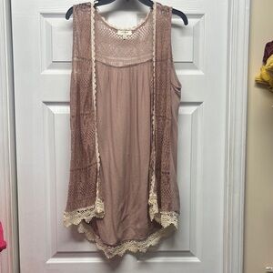 Umgee Layered Lace Crochet Vest in Dusty Mauve with Cream Trim Small